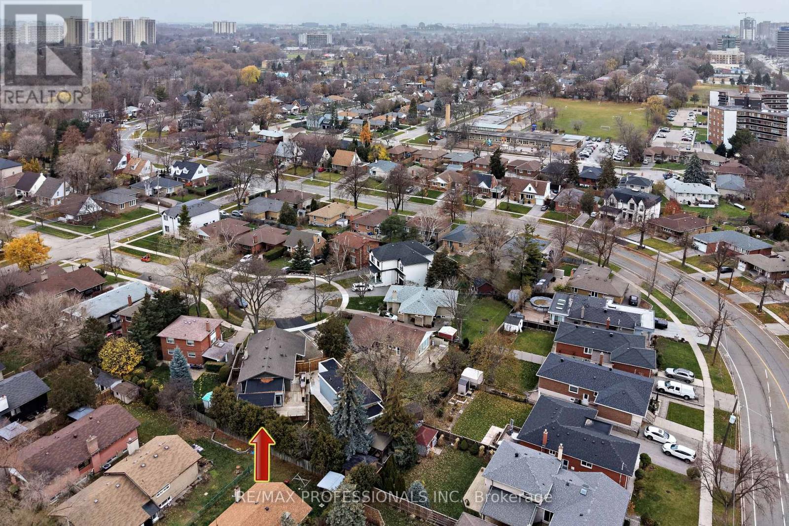 3 Eriksdale Road, Toronto, Ontario  M9C 2B5 - Photo 39 - W12571808