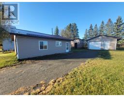 77 Church St, Pinewood, Ontario