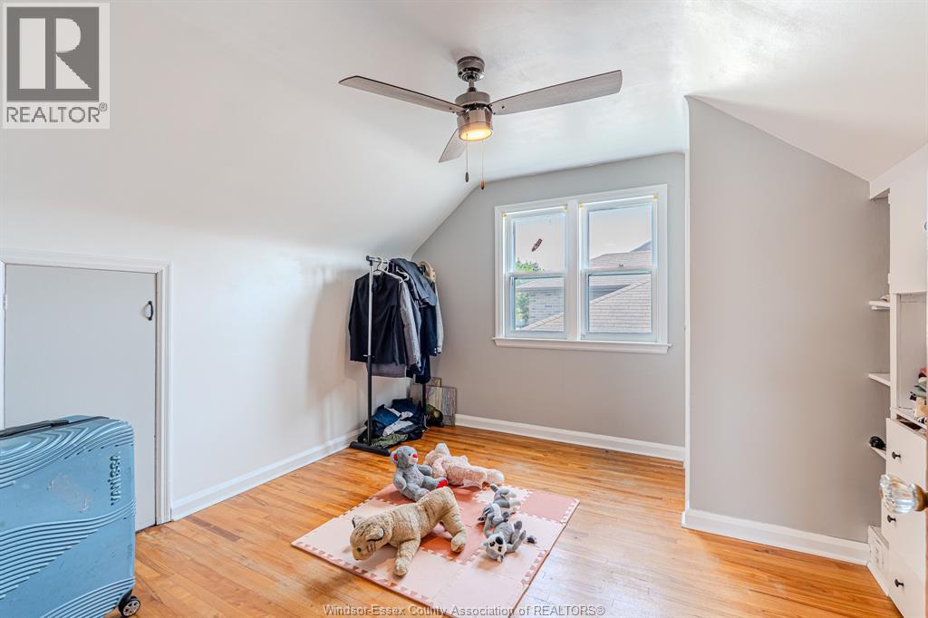 2367 Meighen, Windsor, Ontario N8W 4B8 - Photo 22 - 25031765