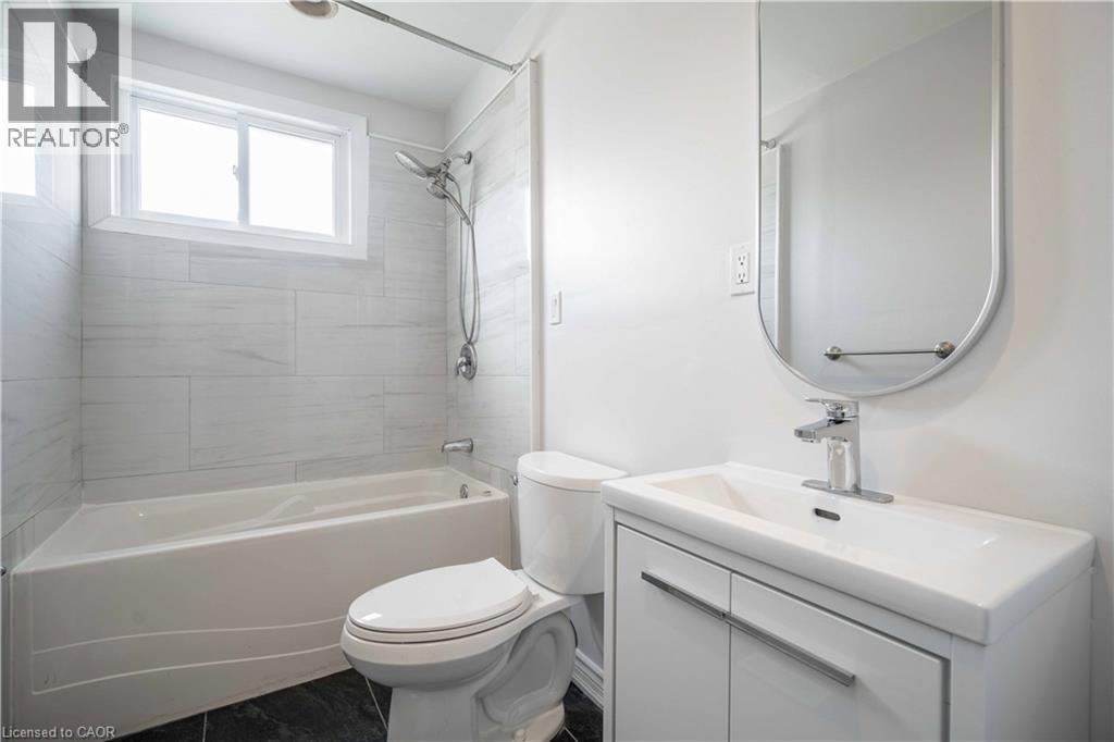 225 Napier Street Unit# 1, Hamilton, Ontario  L8R 1S9 - Photo 10 - 40794270