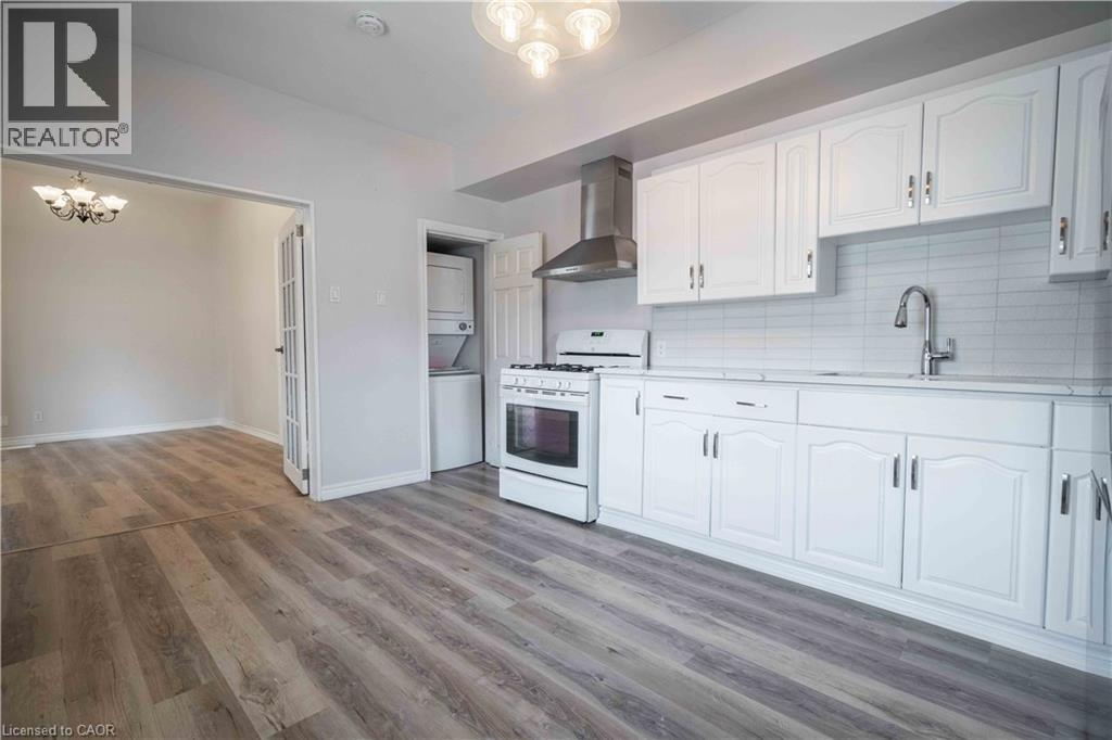 225 Napier Street Unit# 1, Hamilton, Ontario  L8R 1S9 - Photo 3 - 40794270