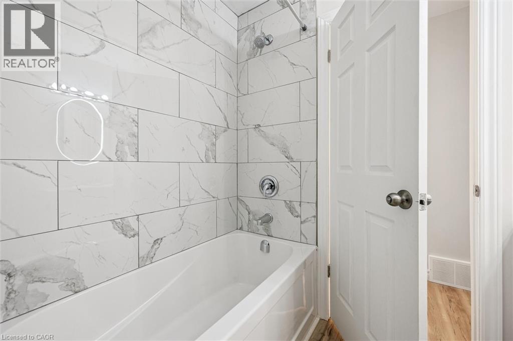 1238 Ottawa Street S Unit# Upper, Kitchener, Ontario  N2E 1L8 - Photo 14 - 40793916