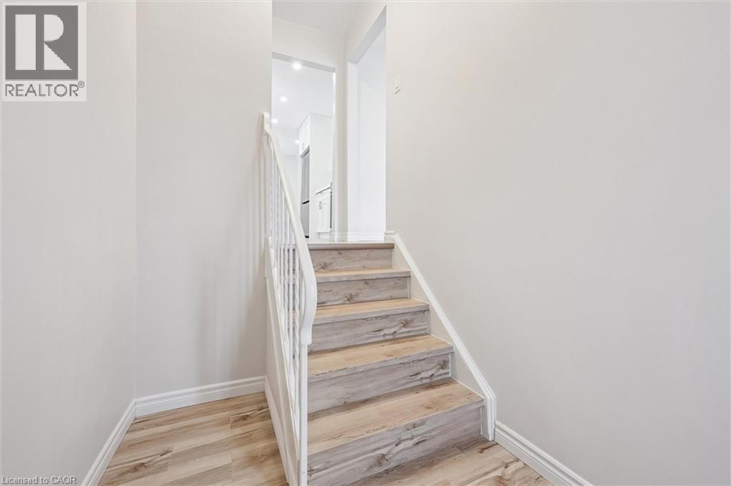 1238 Ottawa Street S Unit# Upper, Kitchener, Ontario  N2E 1L8 - Photo 4 - 40793916