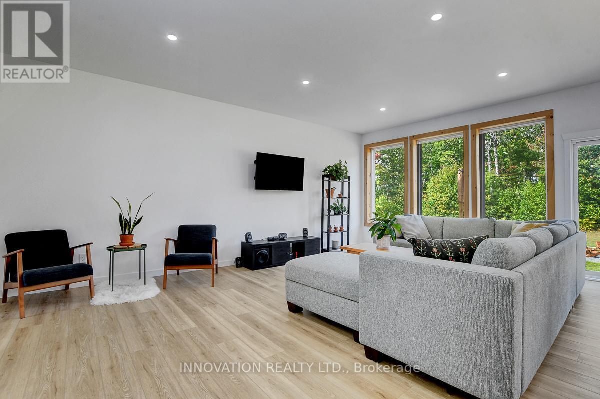 1522 Pittston Road, Edwardsburgh/cardinal, Ontario  K0E 1X0 - Photo 7 - X12416458