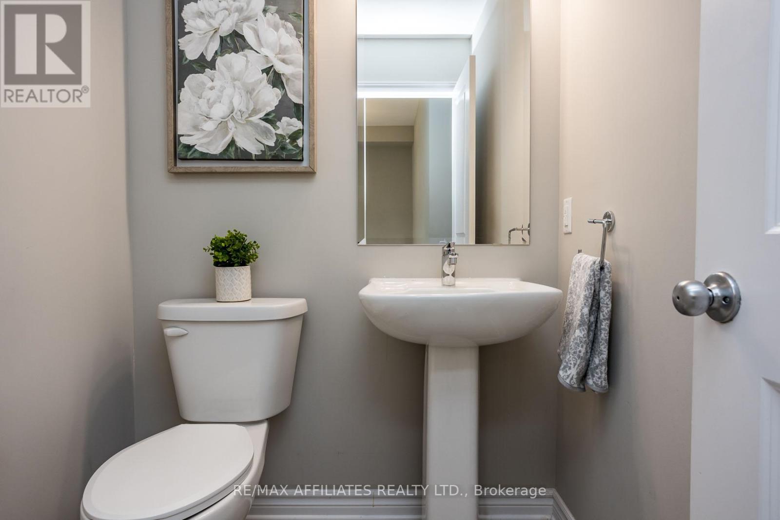 196 Bandelier Way, Ottawa, Ontario  K2S 0C2 - Photo 14 - X12636364