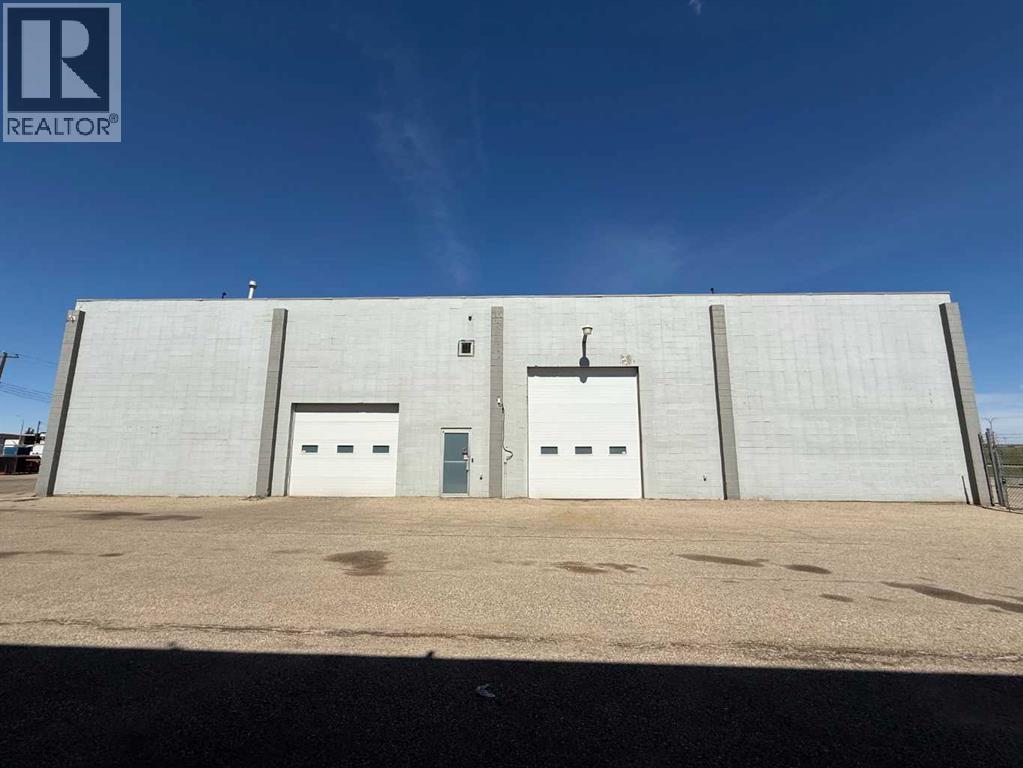 9036 108 Street, Grande Prairie, Alberta  T8V 4C8 - Photo 6 - A2246029