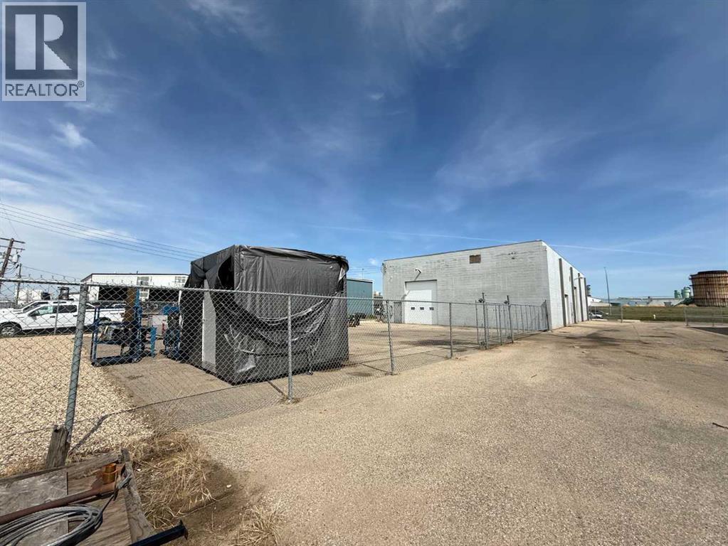 9036 108 Street, Grande Prairie, Alberta  T8V 4C8 - Photo 8 - A2246029