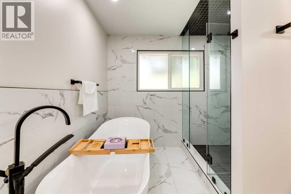 392 Cantrell Drive Sw, Calgary, Alberta  T2W 2E4 - Photo 25 - A2251732