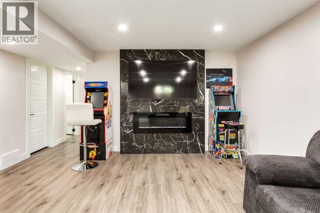 392 Cantrell Drive Sw, Calgary, Alberta  T2W 2E4 - Photo 32 - A2251732