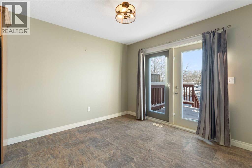 17 Deer Coulee Drive, Didsbury, Alberta  T0M 0W0 - Photo 16 - A2272666