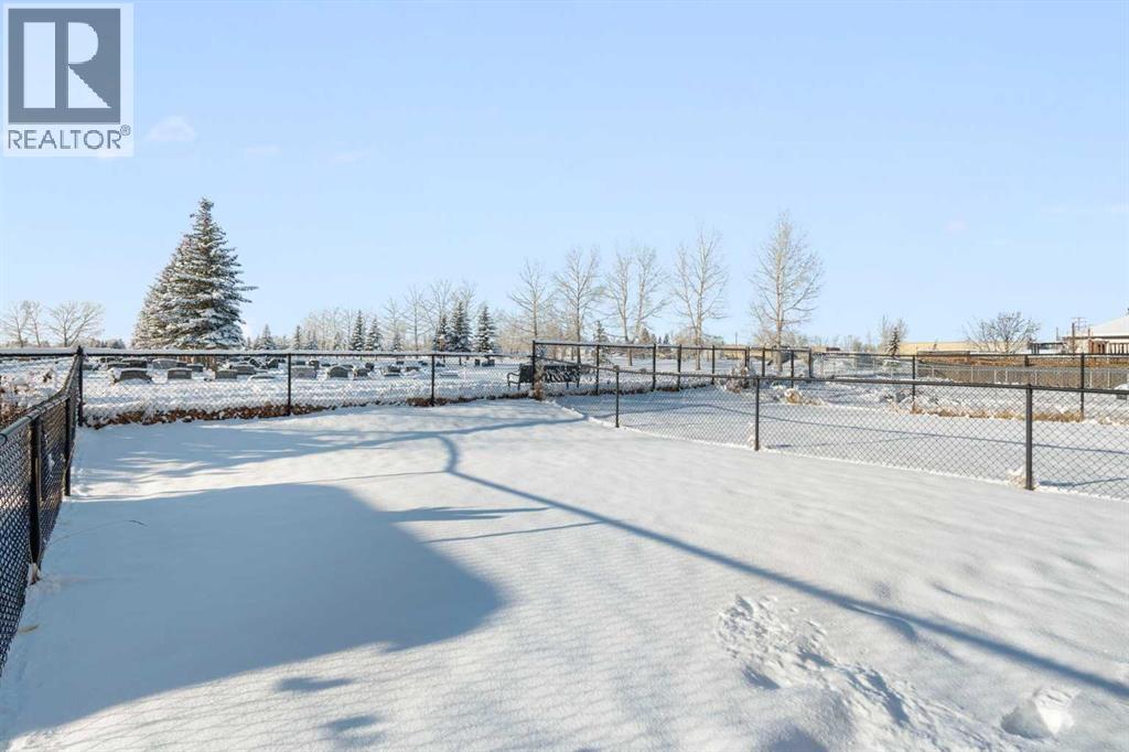 17 Deer Coulee Drive, Didsbury, Alberta  T0M 0W0 - Photo 30 - A2272666