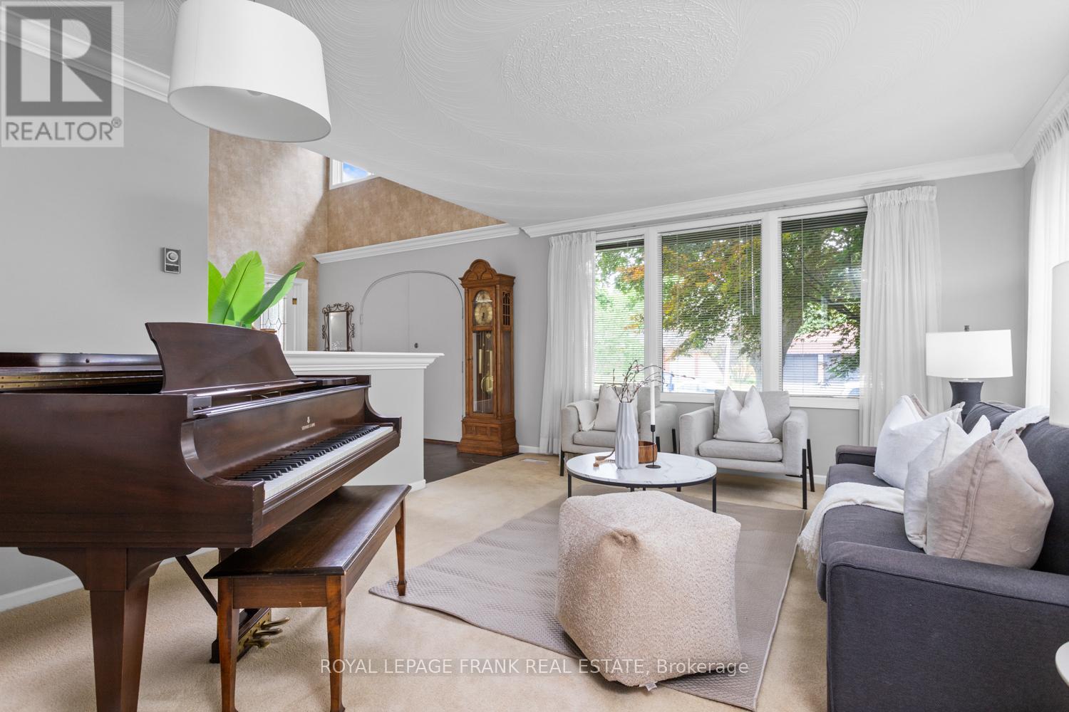 848 Swiss Heights, Oshawa, Ontario  L1K 2A9 - Photo 22 - E12487436