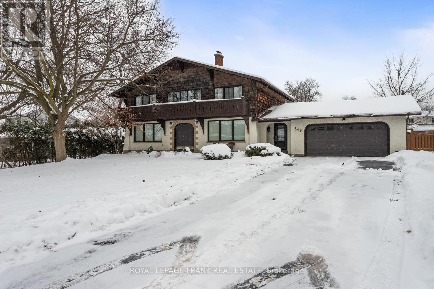 848 Swiss Heights, Oshawa, Ontario  L1K 2A9 - Photo 2 - E12487436