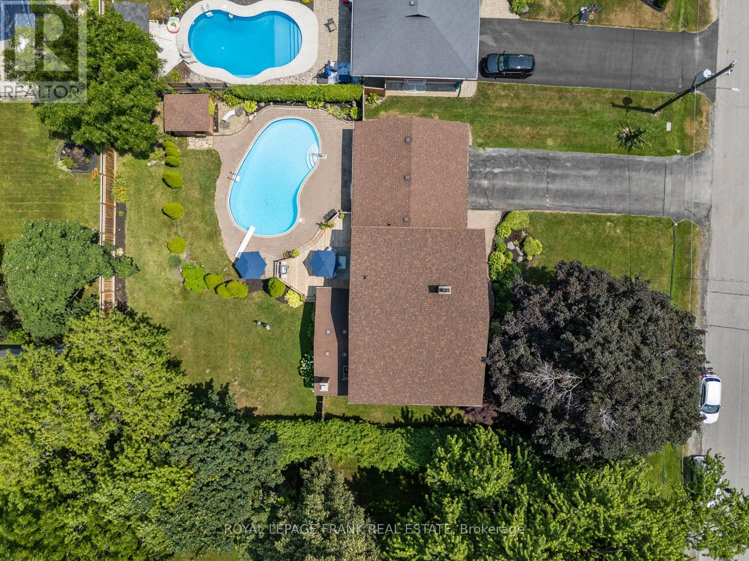 848 Swiss Heights, Oshawa, Ontario  L1K 2A9 - Photo 8 - E12487436