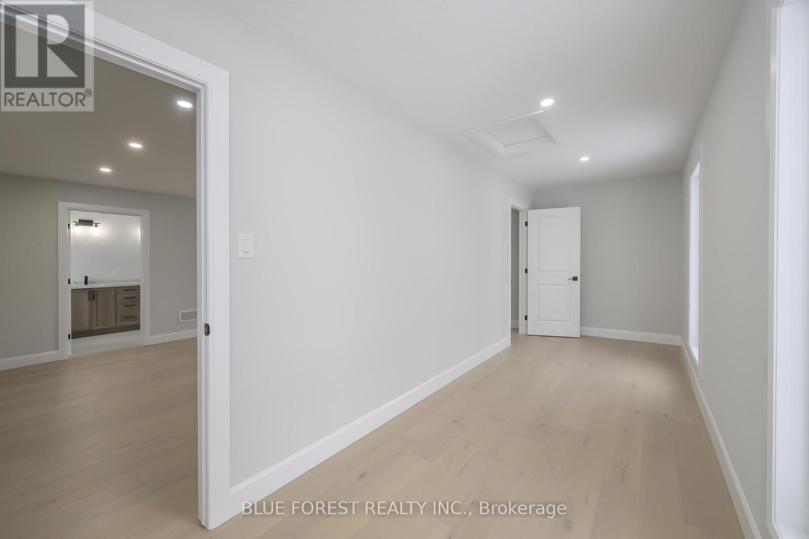 619 Lions Park Drive, Strathroy-Caradoc, Ontario  N0L 1W0 - Photo 17 - X12538656