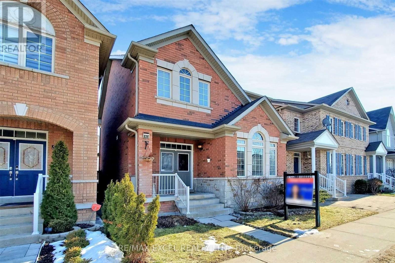 525 Country Glen Road, Markham, Ontario  L6B 1H4 - Photo 3 - N12638182