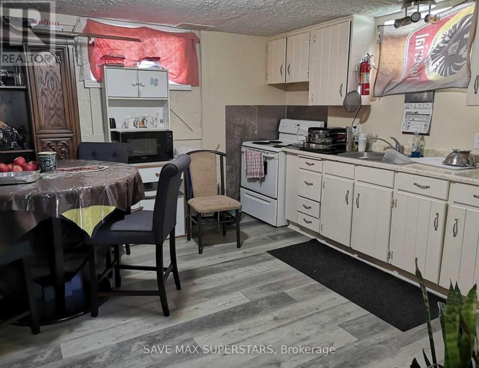 Duplex - 35 Bernick Drive, Barrie (Grove East), Ontario  L4M 5C1 - Photo 34 - S12638160