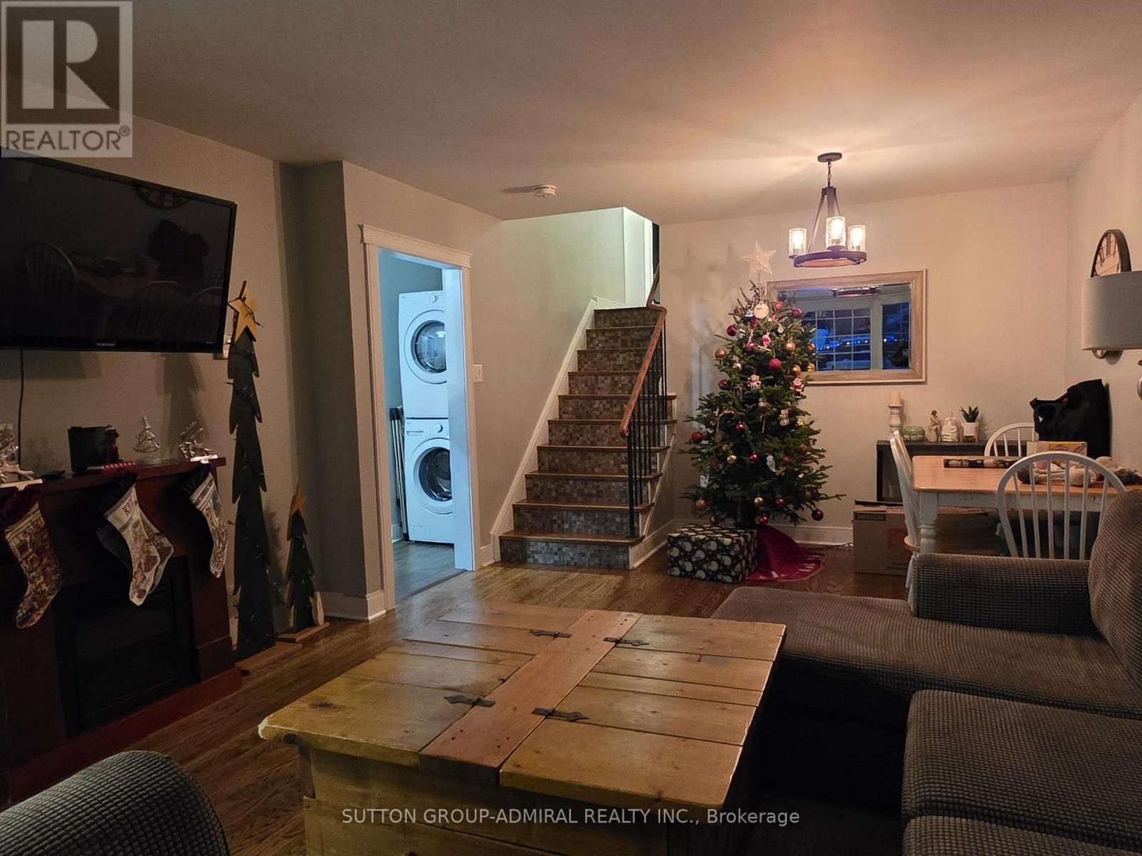 Upper - 31 Jeffrey Street, Barrie (Grove East), Ontario L4M 5H5 - Photo 12 - S12638192