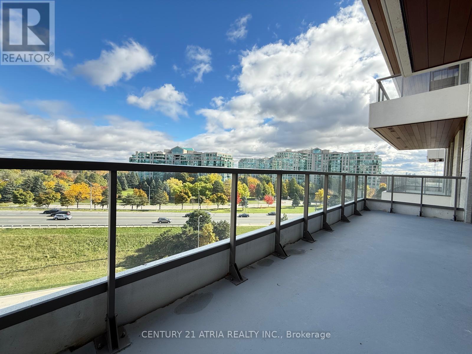 715 - 399 Royal Orchard Boulevard, Markham, Ontario  L3T 0H4 - Photo 29 - N12483781