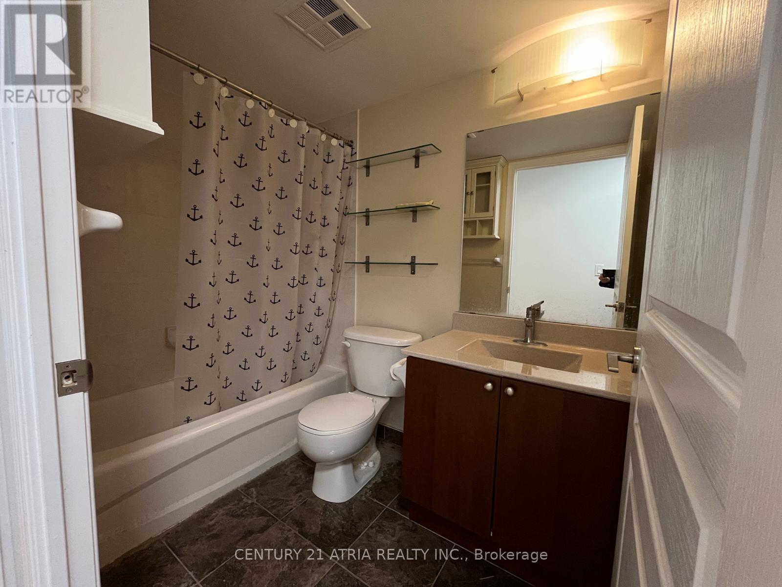 818 - 55 South Town Centre Boulevard, Markham, Ontario  L6G 0B1 - Photo 9 - N12632574