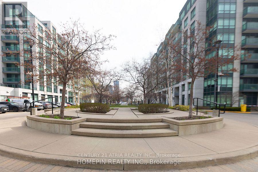 818 - 55 South Town Centre Boulevard, Markham, Ontario  L6G 0B1 - Photo 3 - N12632574