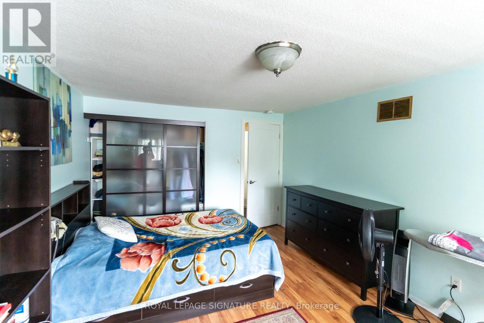 6326 Millers Grove, Mississauga, Ontario  L5N 3H7 - Photo 21 - W12638144