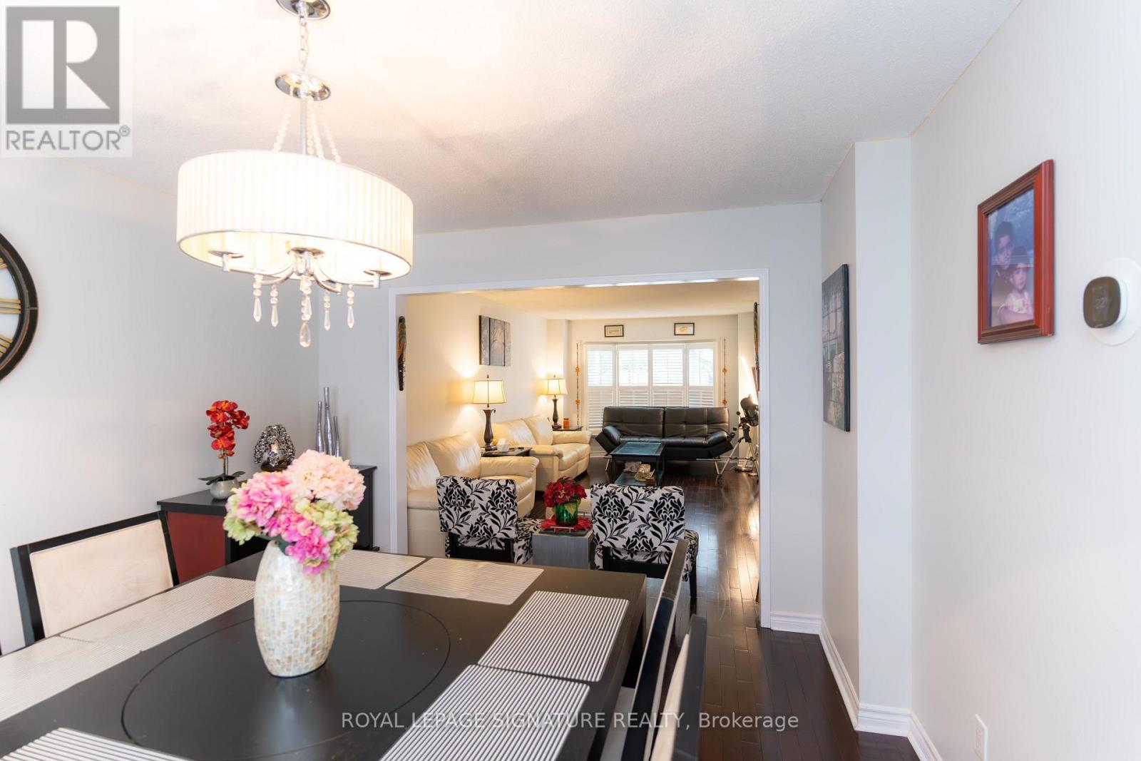 6326 Millers Grove, Mississauga, Ontario  L5N 3H7 - Photo 8 - W12638144