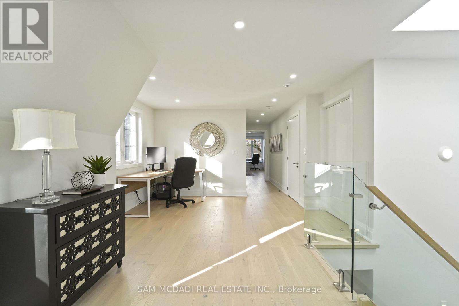 11b Maple Avenue N, Mississauga, Ontario  L5H 2R9 - Photo 27 - W12638180