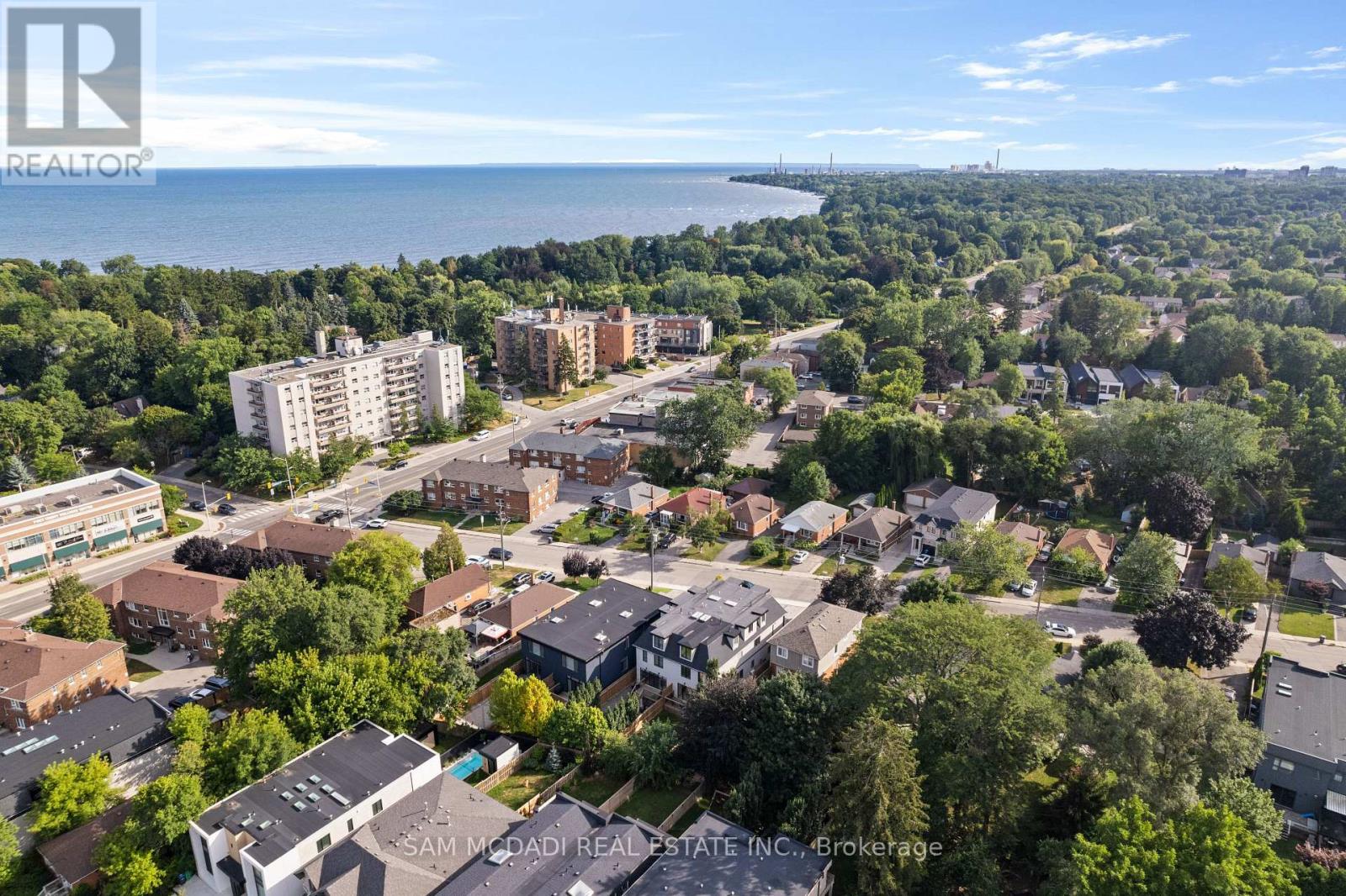 11b Maple Avenue N, Mississauga, Ontario  L5H 2R9 - Photo 49 - W12638180