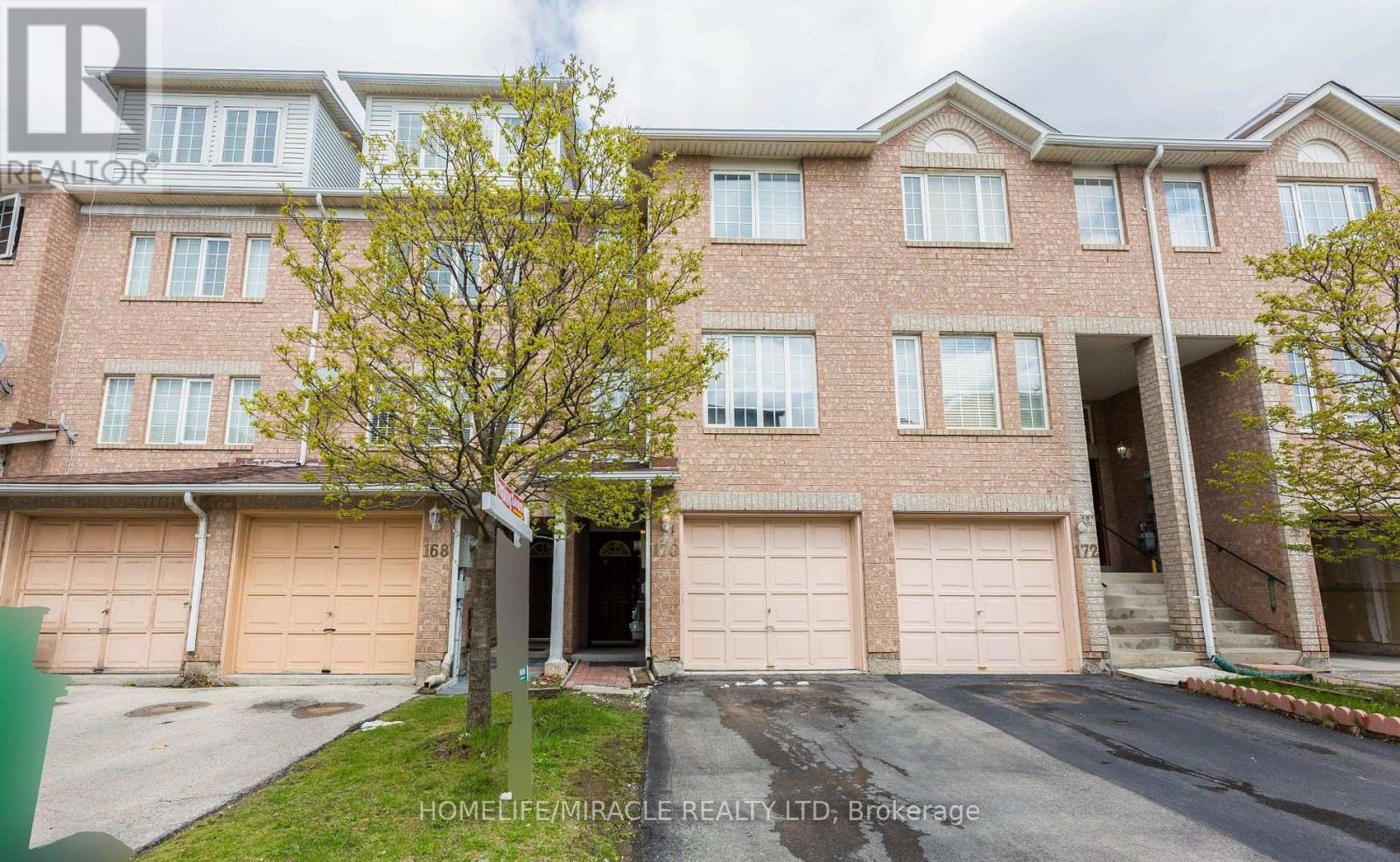 7 - 170 SPADINA ROAD, Brampton, Ontario