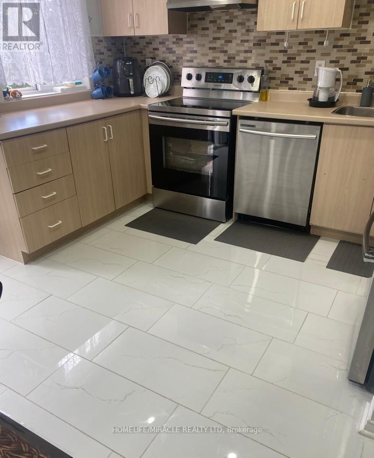 7 - 170 Spadina Road, Brampton (Bram West), Ontario  L6X 4X6 - Photo 11 - W12638186