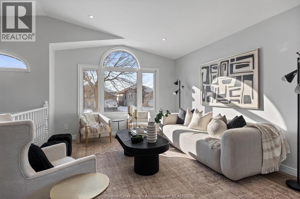 2978 Conservation Drive, Windsor, Ontario N8W 5L5 - Photo 2 - 25031755