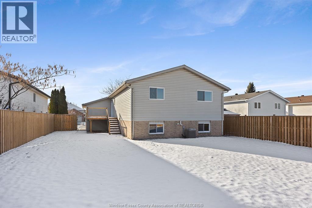 2978 Conservation Drive, Windsor, Ontario N8W 5L5 - Photo 29 - 25031755