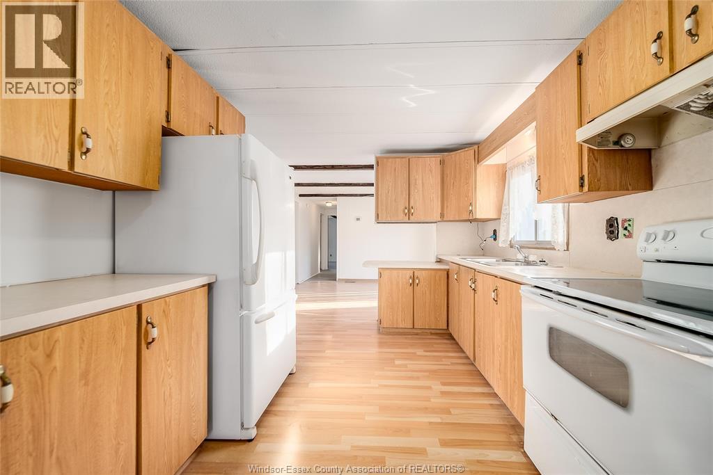 150 Michael, Lakeshore, Ontario N8N 2V7 - Photo 20 - 25031622