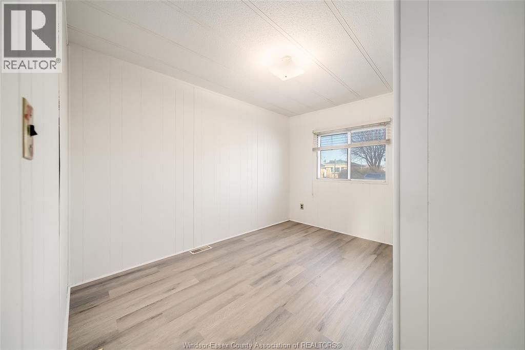 150 Michael, Lakeshore, Ontario N8N 2V7 - Photo 30 - 25031622