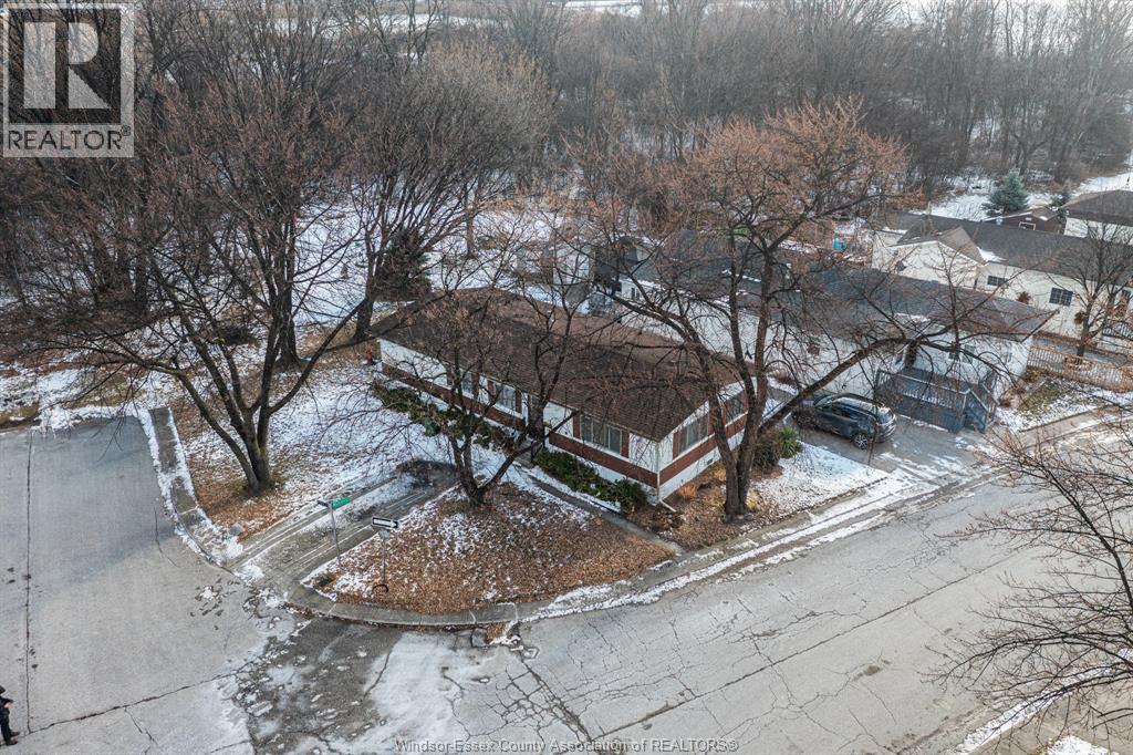 150 Michael, Lakeshore, Ontario N8N 2V7 - Photo 49 - 25031622