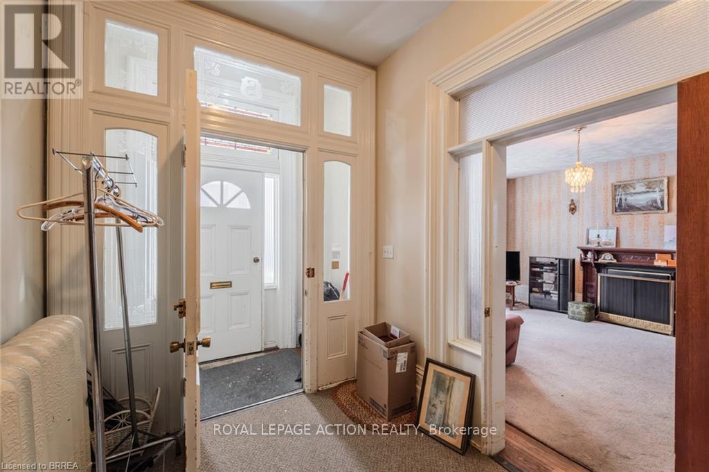 17 Hawarden Avenue, Brantford, Ontario  N3T 4H2 - Photo 14 - X12638162