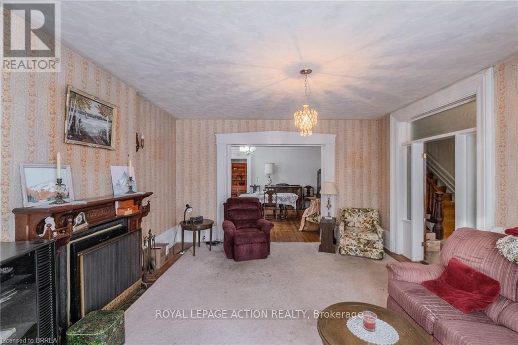 17 Hawarden Avenue, Brantford, Ontario  N3T 4H2 - Photo 17 - X12638162