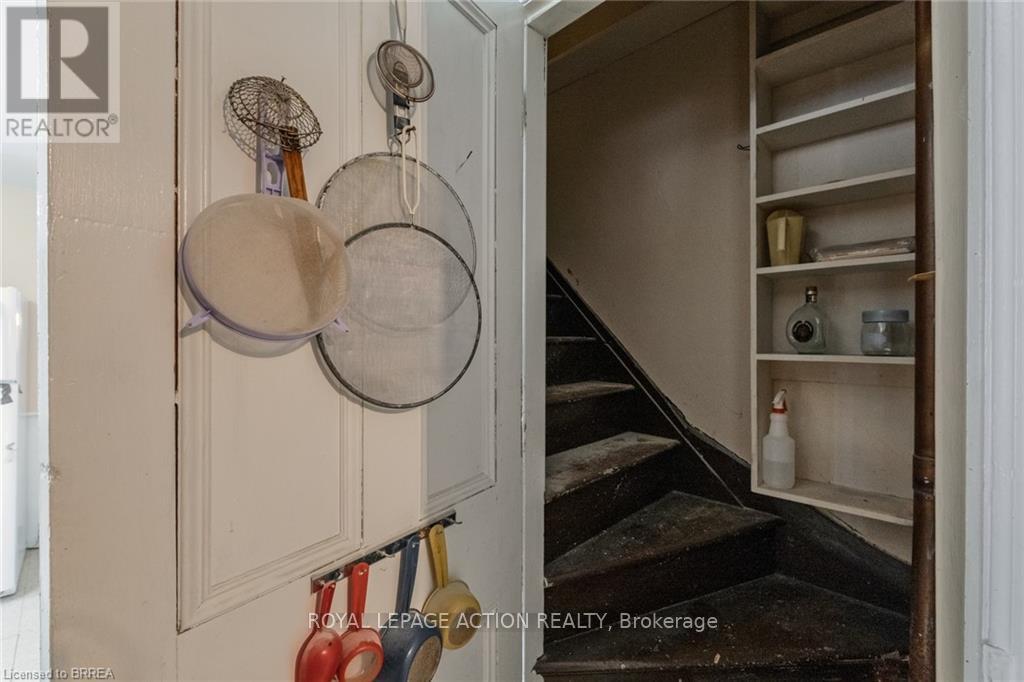 17 Hawarden Avenue, Brantford, Ontario  N3T 4H2 - Photo 27 - X12638162