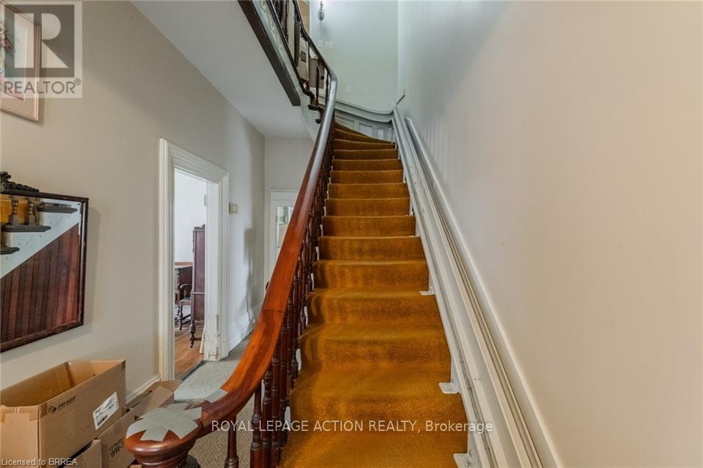 17 Hawarden Avenue, Brantford, Ontario  N3T 4H2 - Photo 35 - X12638162