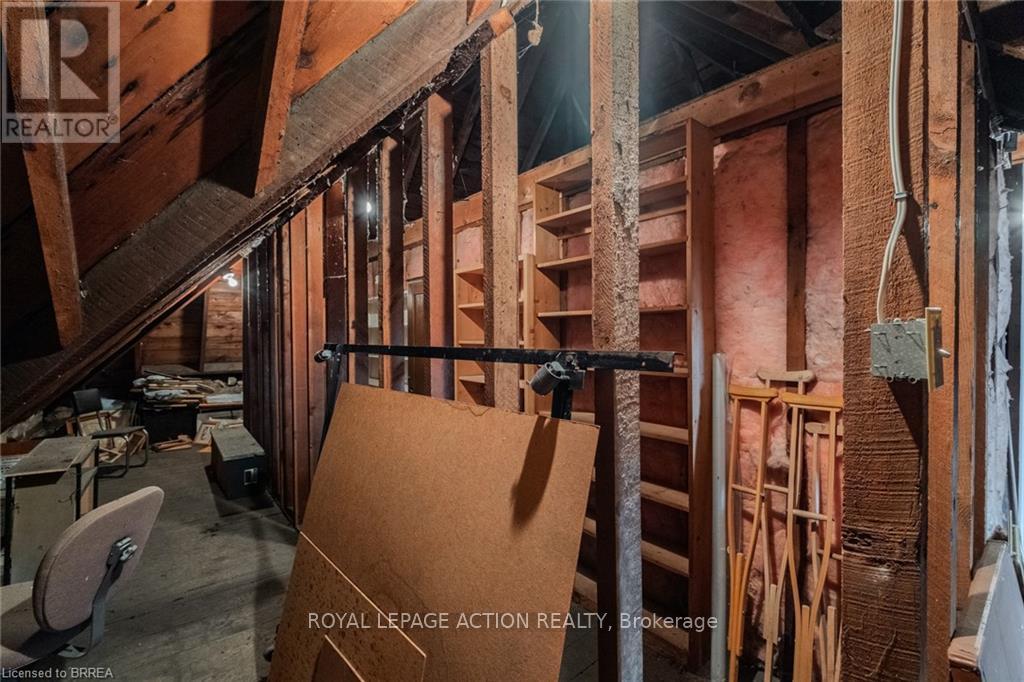 17 Hawarden Avenue, Brantford, Ontario  N3T 4H2 - Photo 48 - X12638162