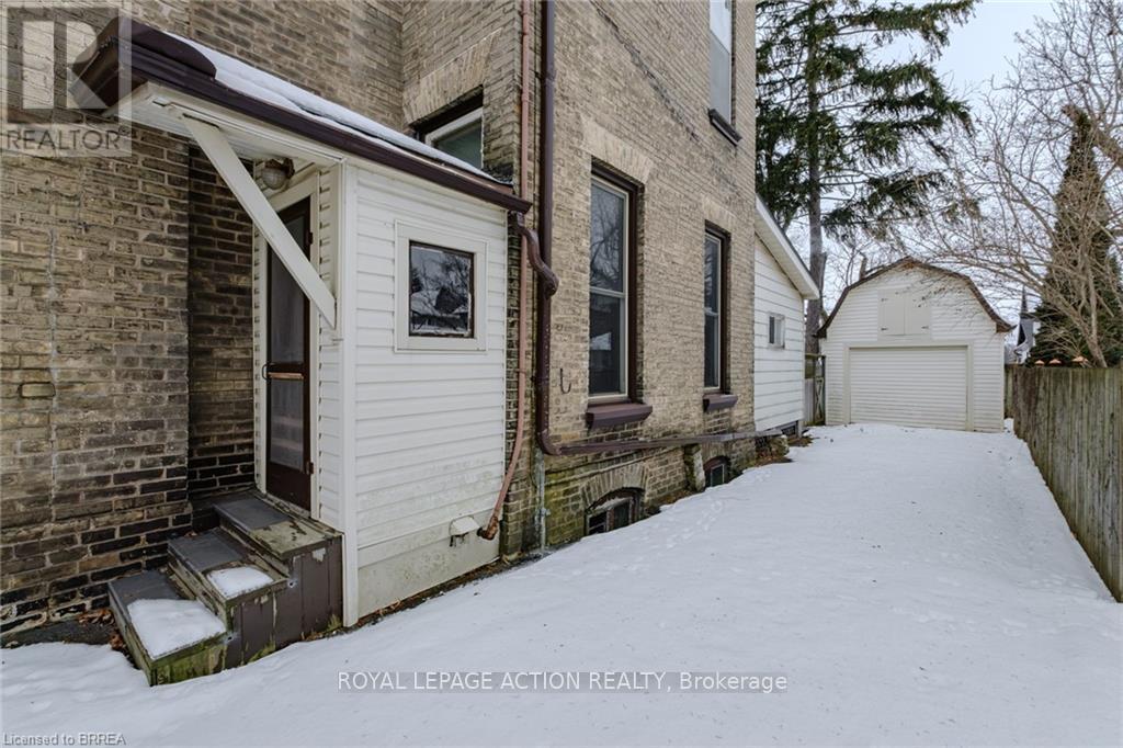 17 Hawarden Avenue, Brantford, Ontario  N3T 4H2 - Photo 6 - X12638162