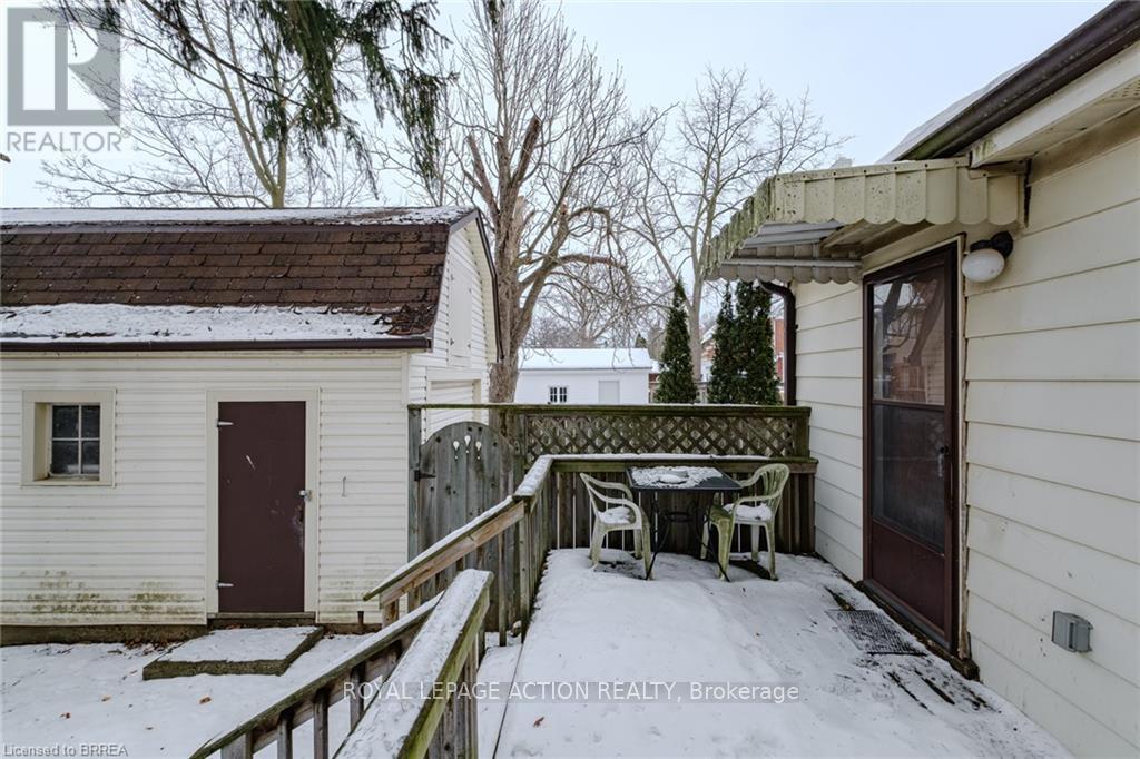 17 Hawarden Avenue, Brantford, Ontario  N3T 4H2 - Photo 8 - X12638162