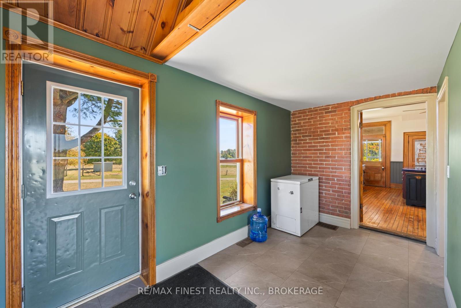 6676 Highway 15, Kingston, Ontario  K0H 2N0 - Photo 33 - X12638360