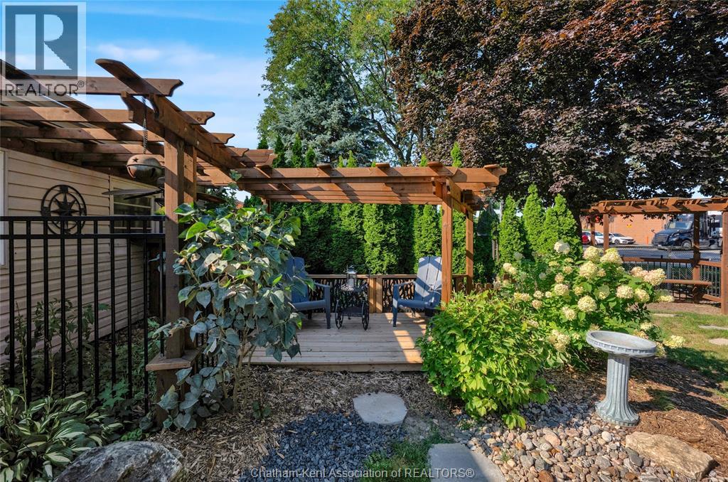 38 Glenwood Drive, Chatham, Ontario N7M 5W8 - Photo 46 - 25025961