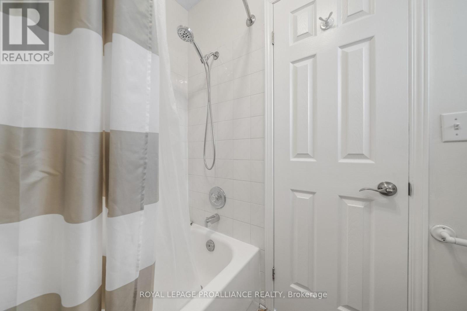 5 - 9 Progress Avenue, Belleville, Ontario  K8P 4Z3 - Photo 26 - X12638218