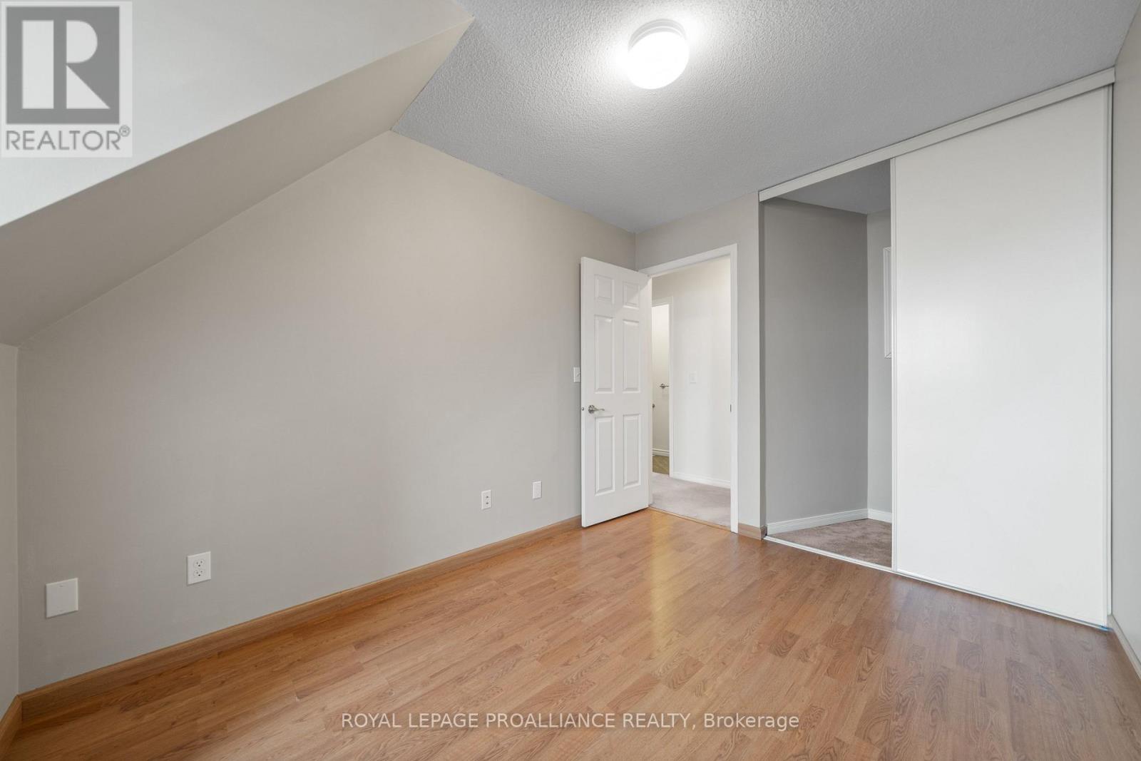 5 - 9 Progress Avenue, Belleville, Ontario  K8P 4Z3 - Photo 28 - X12638218