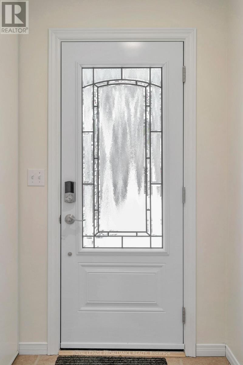 5 - 9 Progress Avenue, Belleville, Ontario  K8P 4Z3 - Photo 3 - X12638218