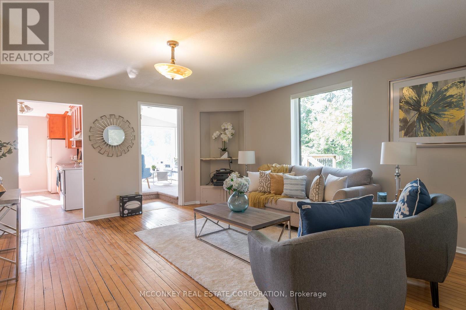 1767 Young's Point Road, Selwyn, Ontario  K0L 2H0 - Photo 13 - X12638280