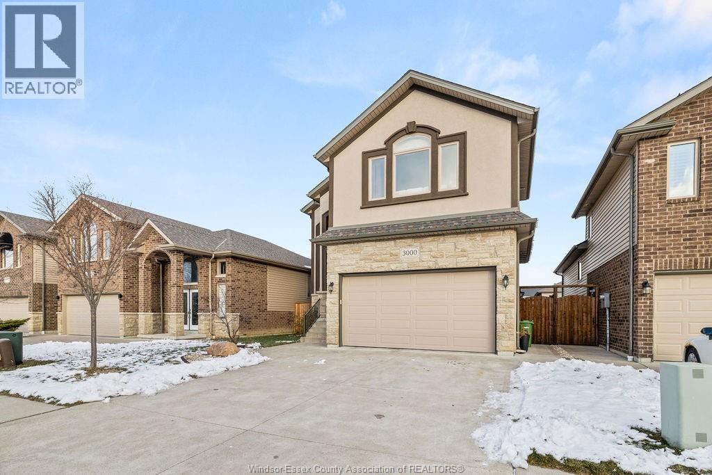 3000 Mcrobbie Crescent, Windsor, Ontario  N8R 0B1 - Photo 3 - 25031761